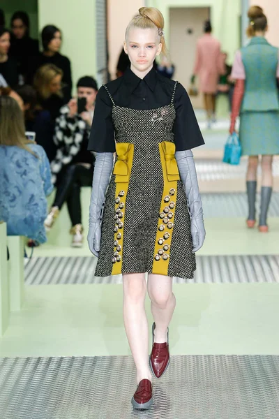 Look 20